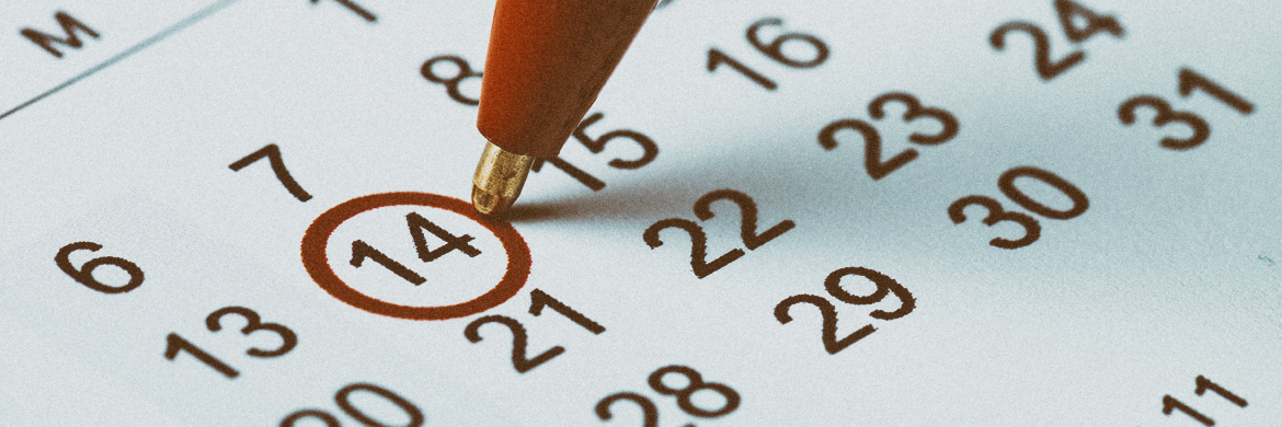 Kalender mit eingekreistem Datum, Markierung von HR Veranstaltungen